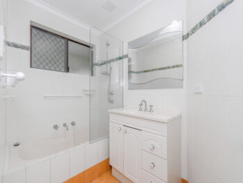 Listing image for 14 Dwyer Crescent, Gosnells  WA  6110