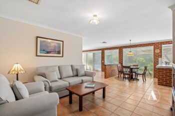 Listing image for 6 Chelmsford Avenue, Port Kennedy  WA  6172