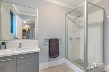 Listing image for 4 Silvergum Way, Piara Waters  WA  6112