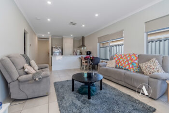 Listing image for 33 Glenlossie Avenue, Haynes  WA  6112