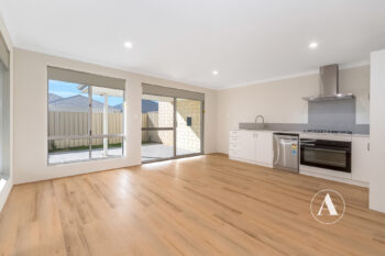 Listing image for 14A Gnowangerup Bend, Dawesville  WA  6211