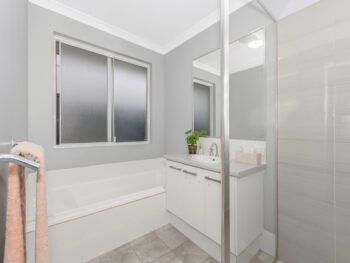 Listing image for 21 Primrose Loop, Byford  WA  6122