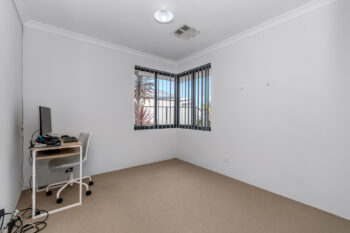 Listing image for 1/50 Middle Parkway, Canning Vale  WA  6155
