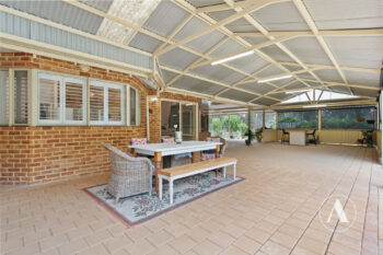 Listing image for 38 Stockmans Close, Oakford  WA  6121