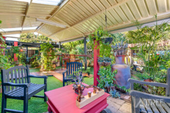 Listing image for 10 Gwalia Place, Gosnells  WA  6110