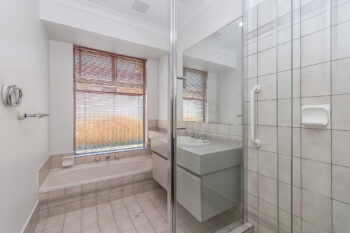 Listing image for 24 Regal Drive, Thornlie  WA  6108