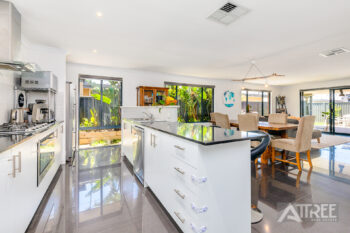 Listing image for 9 Glenora Way, Harrisdale  WA  6112