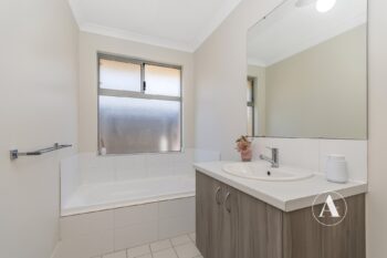 Listing image for 17 Laverick Street, Haynes  WA  6112