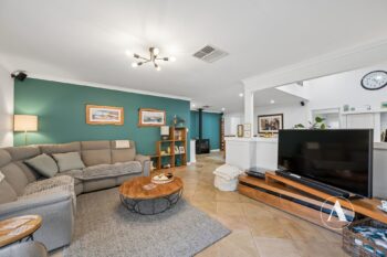 Listing image for 16 Durness Place, Canning Vale  WA  6155