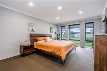 Listing image for 11 Weymouth Road, Aubin Grove  WA  6164