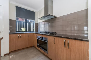 Listing image for 11 Basil Loop, Treeby  WA  6164