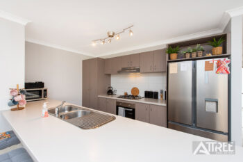 Listing image for 4 Balliol Court, Piara Waters  WA  6112