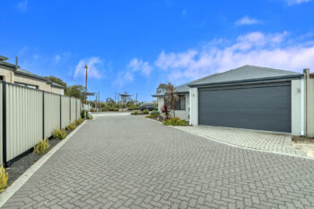 Listing image for 1/50 Middle Parkway, Canning Vale  WA  6155