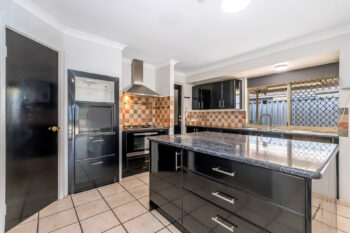 Listing image for 16 Barraberry Retreat, Canning Vale  WA  6155