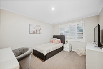 Listing image for 32 Kingsland Loop, Canning Vale  WA  6155