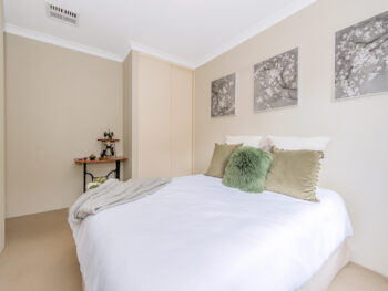 Listing image for 8 Olsen Bend, Harrisdale  WA  6112