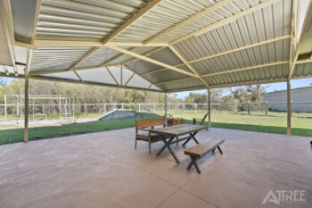 Listing image for 24 Frayne Place, Wandi  WA  6167