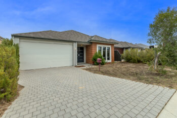 Listing image for 16 Ogilvie Way, Harrisdale  WA  6112