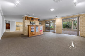 Listing image for 7 Bentwood Close, Thornlie  WA  6108
