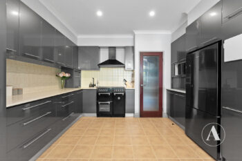 Listing image for 17 Sheoak Close, Baldivis  WA  6171