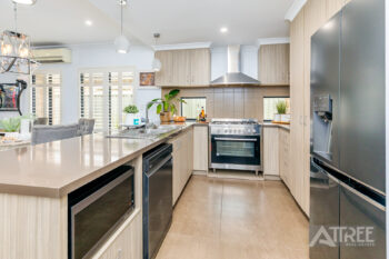 Listing image for 4 Gypsum Avenue, Harrisdale  WA  6112