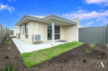Listing image for 73B Sharperton Meander, Dudley Park  WA  6210