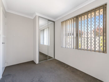 Listing image for 8 Evandale Way, Harrisdale  WA  6112