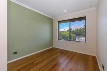 Listing image for 12 Hazeldene Drive, Harrisdale  WA  6112