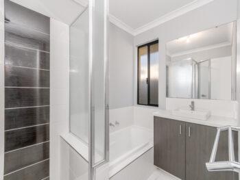 Listing image for 28 Siltstone Road, Haynes  WA  6112