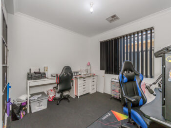 Listing image for 35 Nesbit Drive, Haynes  WA  6112