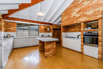 Listing image for 13 Peak View, Canning Vale  WA  6155