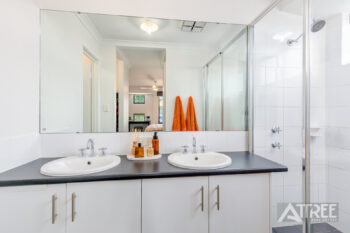 Listing image for 9 Glenora Way, Harrisdale  WA  6112