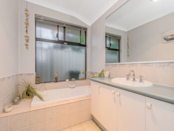 Listing image for 7 Burnside Terrace, Canning Vale  WA  6155