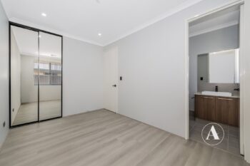Listing image for 8 Malurus Way, Wellard  WA  6170