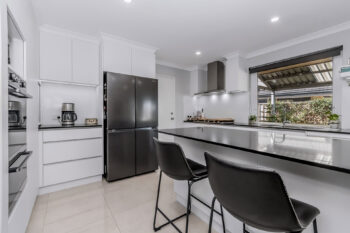 Listing image for 16 Mettler Court, Canning Vale  WA  6155