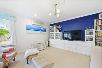 Listing image for 10 Luton Court, Canning Vale  WA  6155