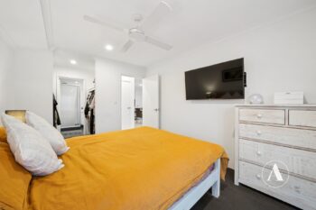 Listing image for 11 Macadamia Loop, Piara Waters  WA  6112