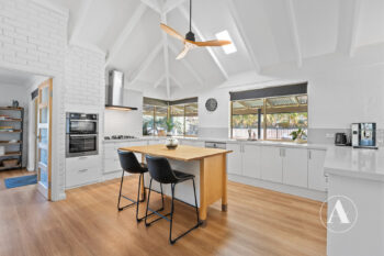 Listing image for 207 De Haer Road, Wandi  WA  6167