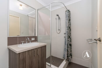 Listing image for 55 Veterans Drive, Byford  WA  6122
