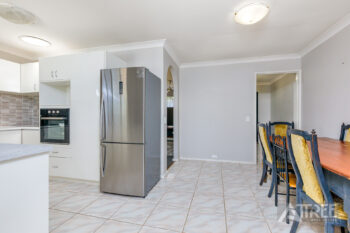 Listing image for 1 Oakajee Court, Gosnells  WA  6110