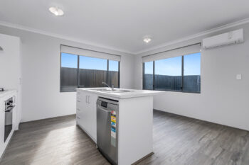 Listing image for 8A Kalbarri Way, Dawesville  WA  6211