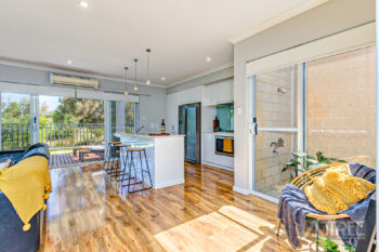 Listing image for 6 Oakbella Parade, Harrisdale  WA  6112