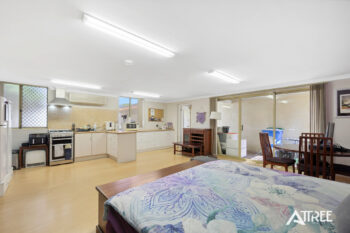 Listing image for 6 Ambassador Court, Thornlie  WA  6108