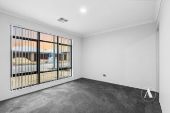 Listing image for 21 Pearwood Vista, Piara Waters  WA  6112