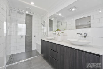 Listing image for 33 Hartwell Parade, Jandakot  WA  6164