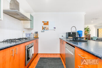 Listing image for 5 Sheaf Way, Harrisdale  WA  6112