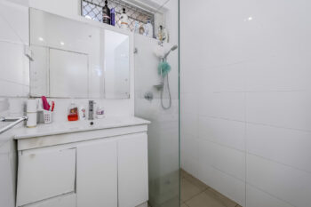 Listing image for 47A Thornlie Avenue, Thornlie  WA  6108