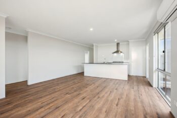 Listing image for 28 Siesta Way, Madora Bay  WA  6210