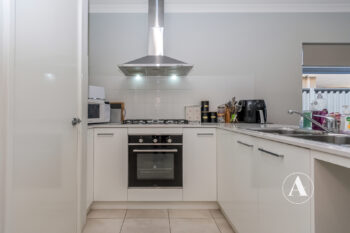 Listing image for 33 Glenlossie Avenue, Haynes  WA  6112