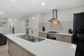 Listing image for 28 Fernhill Promenade, Harrisdale  WA  6112